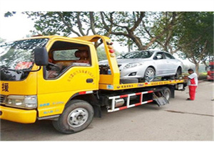 吉林附近24小时汽车拖车服务热线